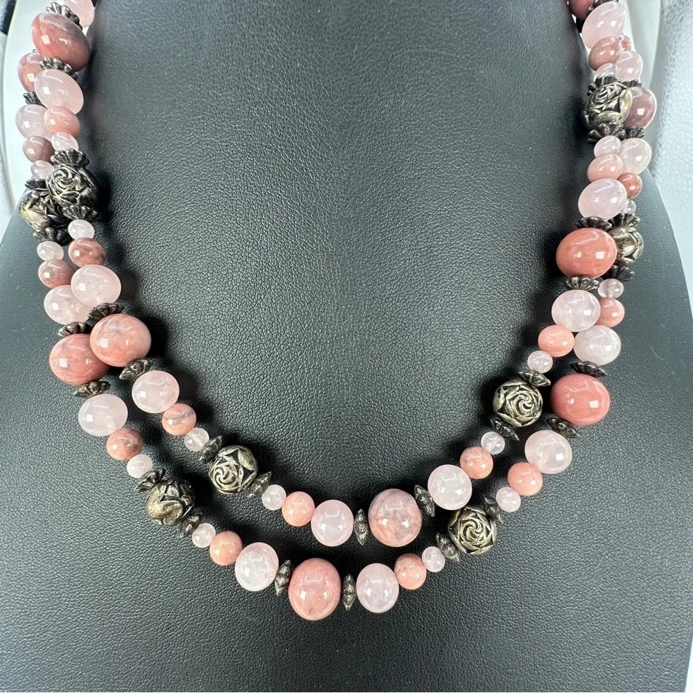 Pink Stone & Quartz Beaded Necklace Two Layer Silver-tone Bead Rose Spacers 18”